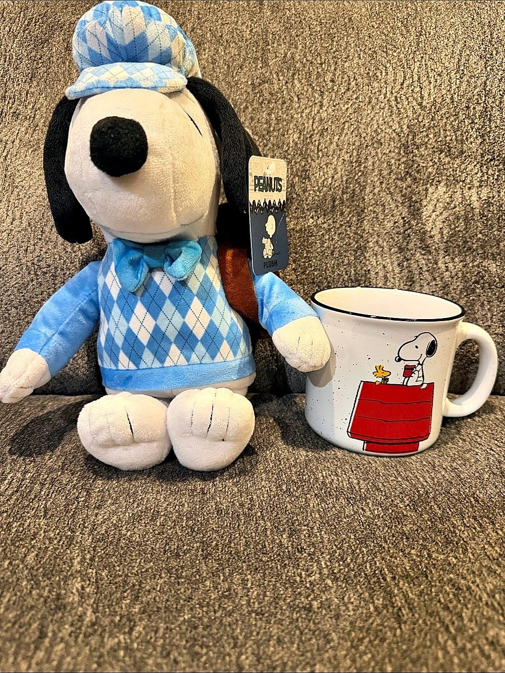 Peanuts Snoopy Plush w/ Golf Clubs & Peanuts Snoopy And Woodstock Mug